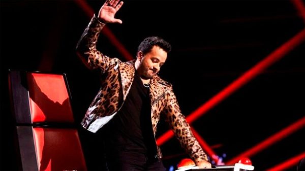 Fonsi fue el último en completar su equipo. (Foto: @LaVozAntena3)