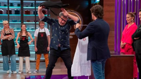 Miki Nadal regresa a las cocinas de MasterChef Celebrity. (Foto: RTVE)