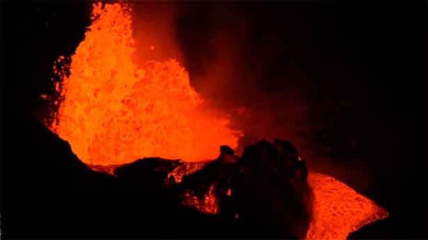 El terrible rugido del volcán de Cumbre Vieja. (Foto: RTVE)