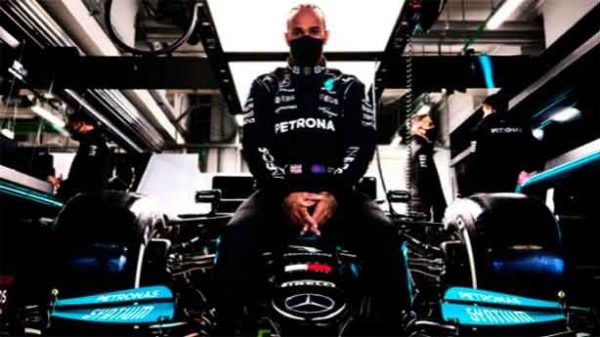 Un serio revés para Mercedes en Sao Paulo. (Foto: @LewisHamilton)