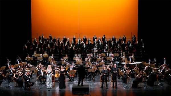 Concierto extraordinario de solidaridad con La Palma. (Foto: Javier del Real)
