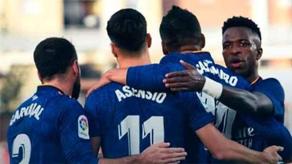 Goleada de maestros