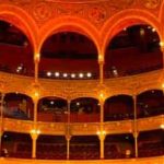 Una ceremonia organizada por la revista France Football en el teatro Chtelet de París. (Foto:
