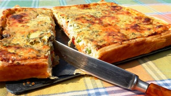 Delicioso pastel de verduras y carne. (Foto: Pixabay)
