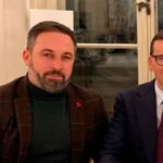 Abascal en Varsovia junto al primer ministro polaco