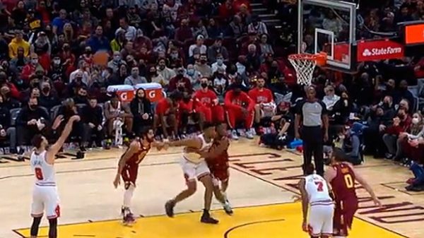 Los Cavaliers de Ricky Rubio no fallaron. (Captura: @cavs)