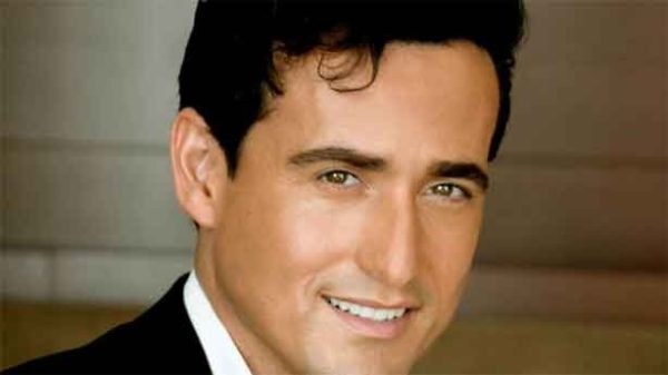 La noticia devastadora de la muerte de Carlos Marín por coronavirus. (Foto: @IlDivo)