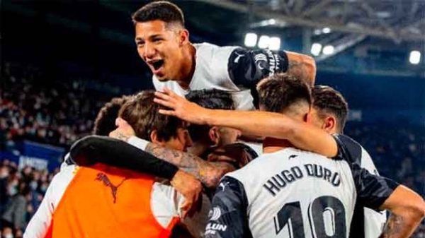 Un equipo lleno de ambición. (Foto: @ValenciaCF)