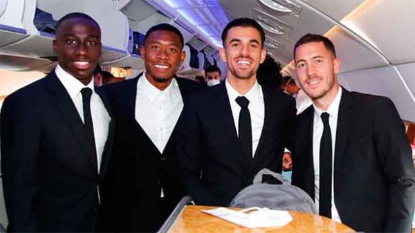 Un vuelo lleno de ilusión a Riad. (Foto: @RealMadrid)