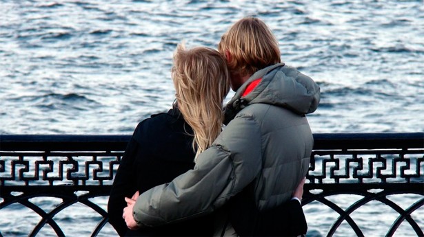 Hoy se celebra el Día Mundial del abrazo. (Foto: Pixabay)