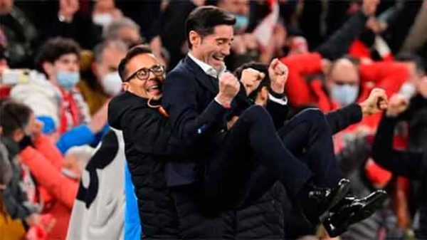 La noche de Marcelino. (Foto: @AthleticClub)