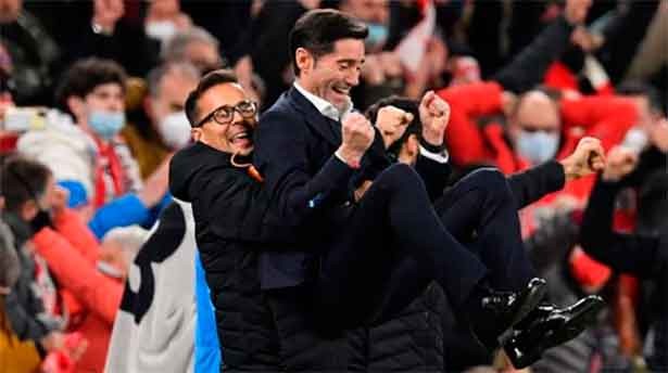 La noche de Marcelino. (Foto: @AthleticClub)