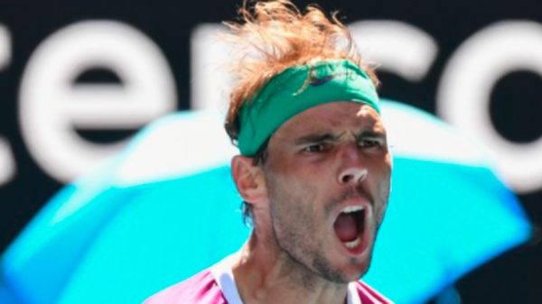 Sufridísimo primer set que acabó con premio para Rafa Nadal. (Foto: @AustralianOpen)