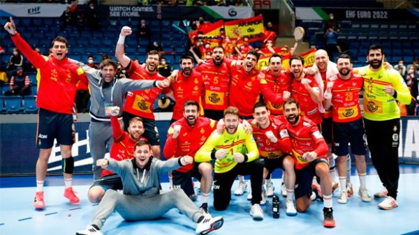 Sexta edición consecutiva de los Hispanos luchando por las medallas. (Foto: @RFEBalonmano)