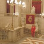 Ascensión Vázquezlleva casi veinte años siguiendo la información de Casa Real. (Foto: Telemadrid)