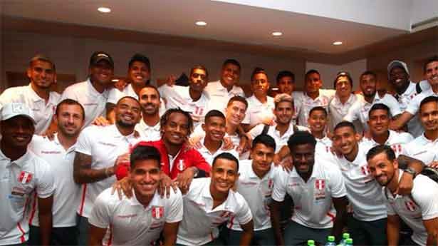 Una ovación para Perú en Barranquilla. (Foto: @SeleccionPeru)