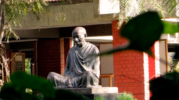Gandhi fue asesinado el 30 de enero de 1948. En su honor se celebra el día de la No Violencia. (Foto: Pixabay)
