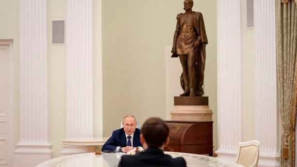 Una reunión de cinco horas en Moscú de Macron con Putin. (Foto: @EmmanuelMacron)