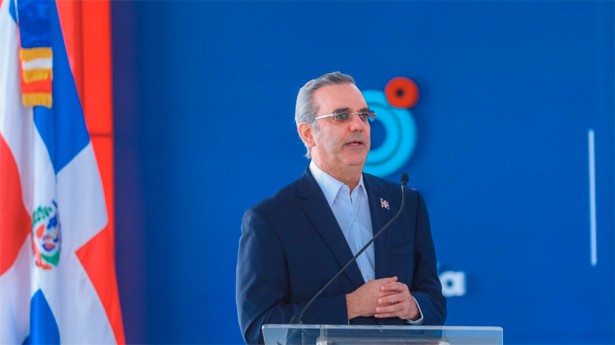 Luis Abinader y elPRMganaron en 2020 fundamentalmente con votos de la clase media y media alta urbana. (Foto: @luisabinader/Twitter)