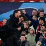 Simeone en la noche de los héroes. (Foto: @AtléticoMD)
