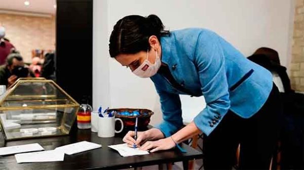Ayuso asegura que comienza una nueva etapa en el PP