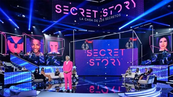 Carlos Sobera presenta este jueves su undécima gala de Secret Story. (Foto: Telecinco)