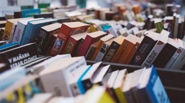 Siempre seguiré buscando a Conde en la librería. (Foto: Pixabay)