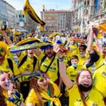 La hinchada amarilla en Múnich. (Foto: @Villarreal)