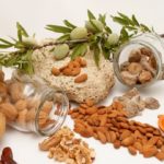 Frutos secos para una ensalada de lujo. (Foto: Pixabay)