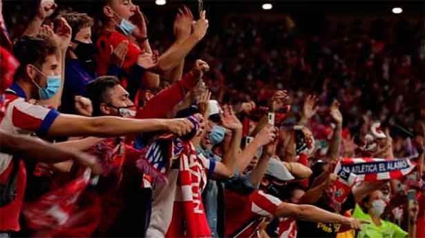 Enorme emoción en el Wanda. (Foto: @Atlético deMadrid)