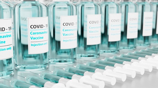 Una cuarta vacuna de refuerzo contra la COVID-19. (Foto: Pixabay)