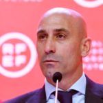 Piqué y Rubiales en el ojo de una formidable tormenta. (Foto: @rfef/Twitter))