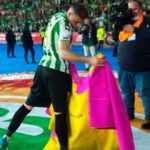No faltaron unos capotazos de Joaquín