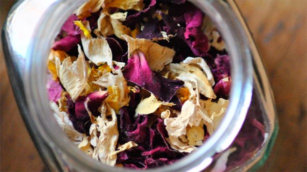 En muchas grandes superficies se pueden comprar pétalos de flores comestibles. (Foto: Pixabay)