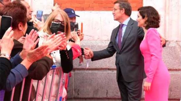 Aoyo y reconocimiento de Feijóo a la figura política y humana de la presidenta. (Foto: PP)