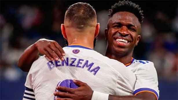 La noche excelsa de Karim y Vinicius. (Foto: @RealMadrid)