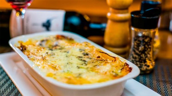 Timbal de macarrones de los ricos