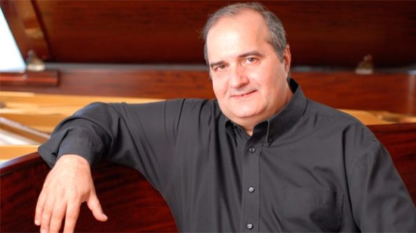 El pianista cubano Jorge Luis Prats. (Foto: