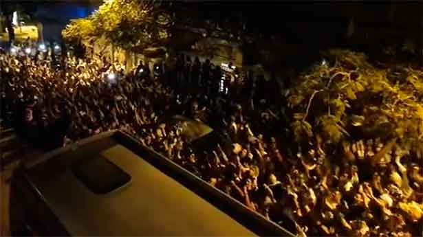 Euforia en Santa Cruz de Tenerife. (Foto