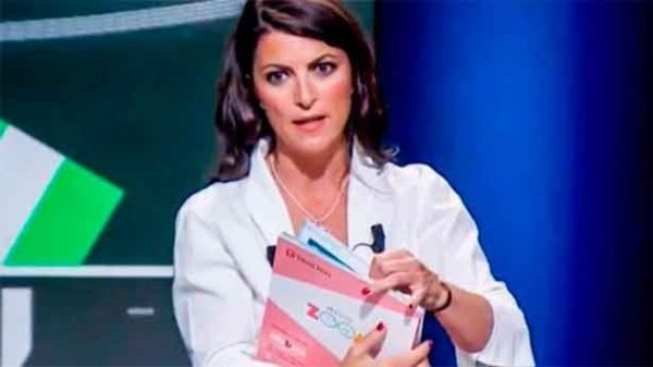 Olona ha suspendido su campaña y pedido ayuda urgente a Abascal. (Foto: RTVE)