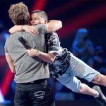 David Bisbal sumó a tres de las voces más codiciadas de la noche a su equipo. (Foto: Antena 3)