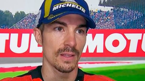 Maverick Viñales subió al tercer cajón en Assen. (Foto: DAZN/Twitter)