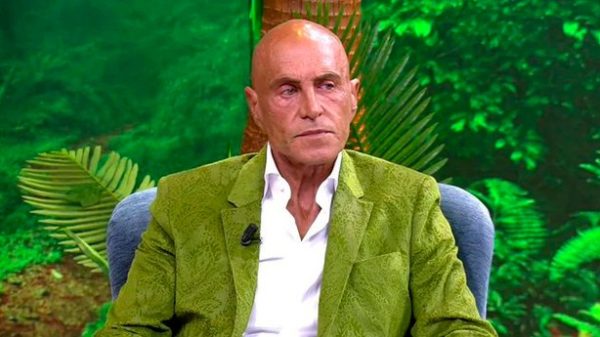 Kiko Matamoros disparó el Deluxe pese a seguir siendo un broncas. (Foto: Telecinco)