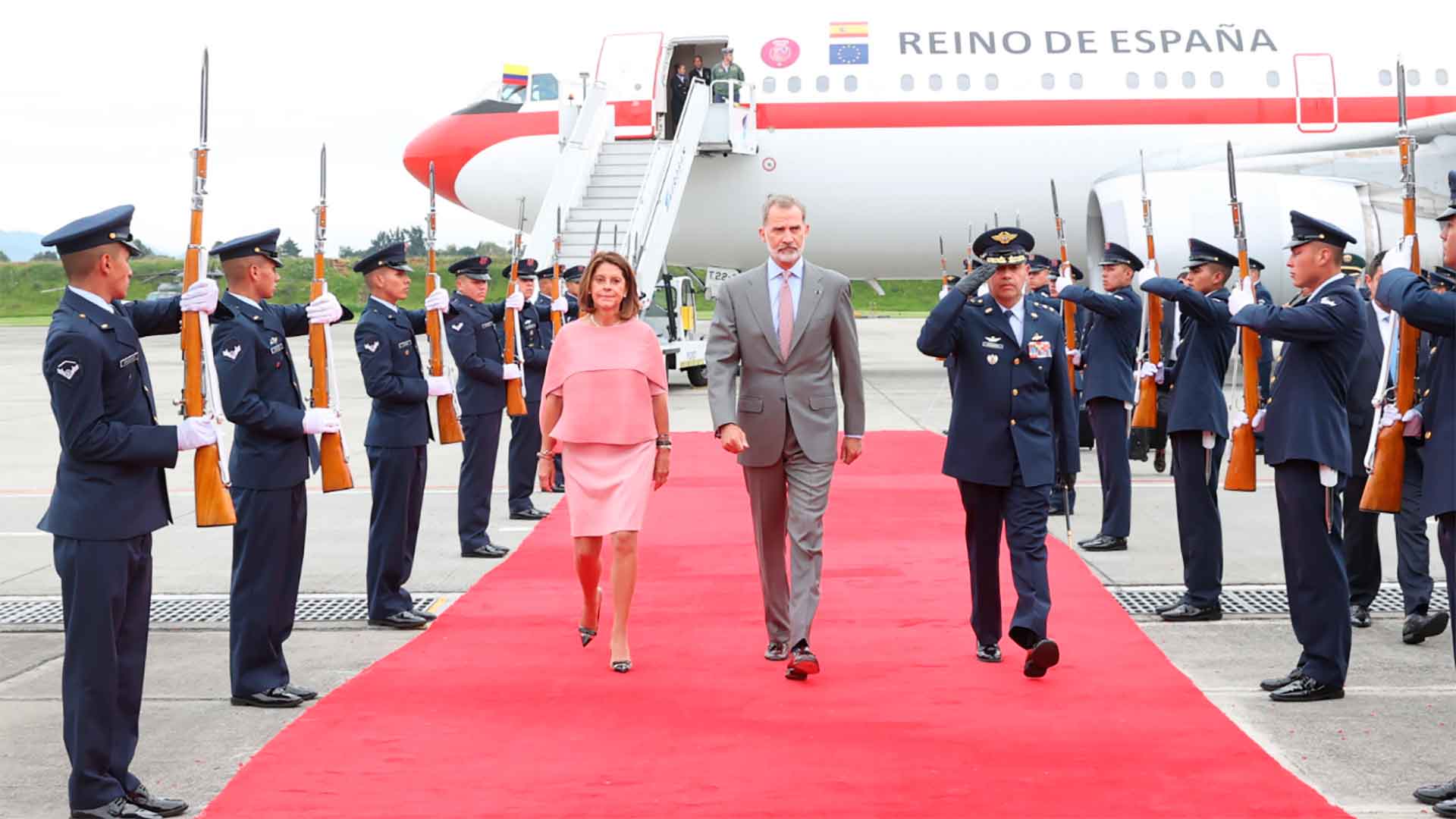 El Rey en la toma de posesión en Colombia de Gustavo Petro  y Francia Márquez