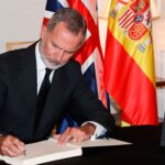 Gran sorpresa en Moncloa con el viaje de Juan Carlos I y Sofía al funeral de Isabel II