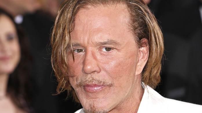 Mickey Rourke, 70 años de leyenda, nos obsequia con tres de sus clásicos Mickey Rourke, 70 años de leyenda, nos obsequia con tres de sus clásicos
