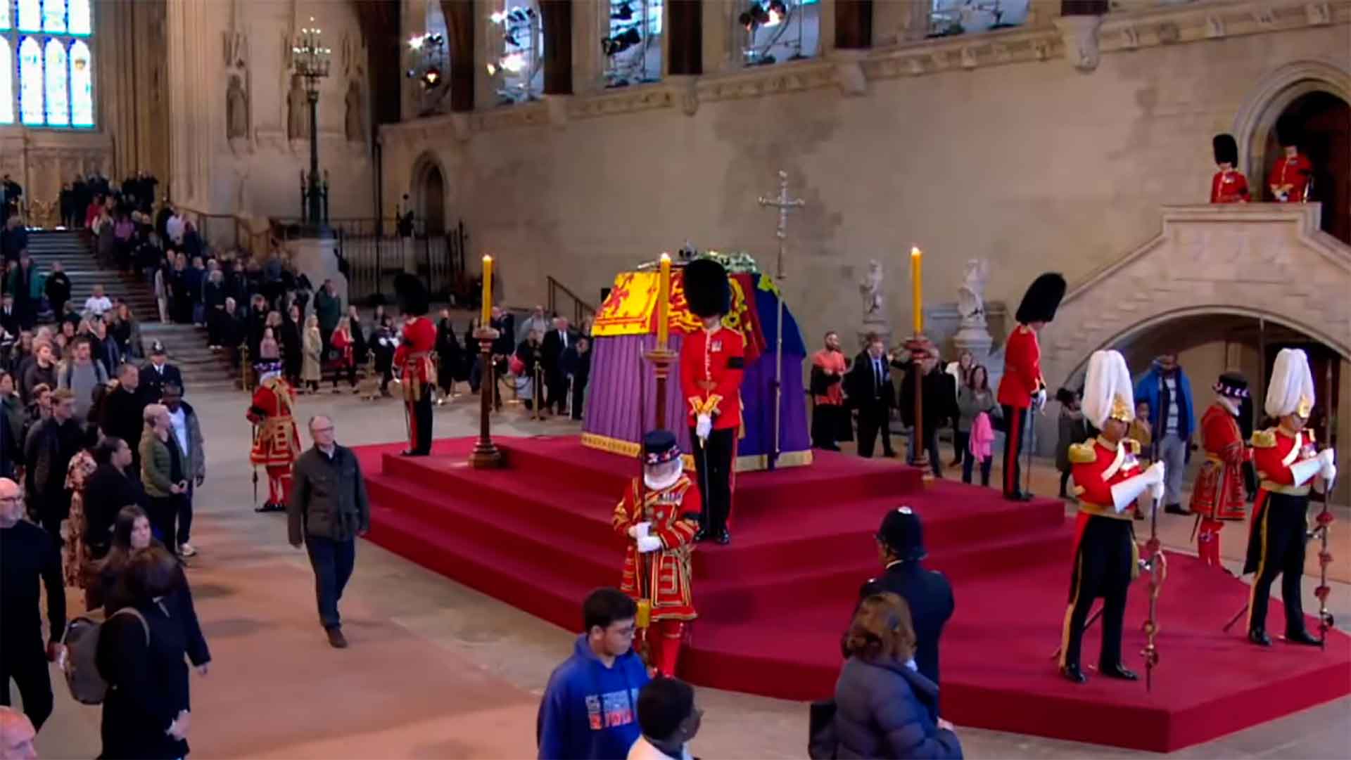 El adiós solemne a Isabel II, el mayor show en la televisión del siglo XXI