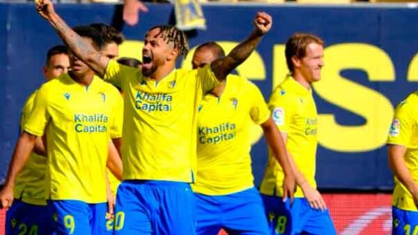 El Almería se impone al Celta y el poder del cadismo tumba al Cholo El Almería se impone al Celta y el poder del cadismo tumba al Cholo