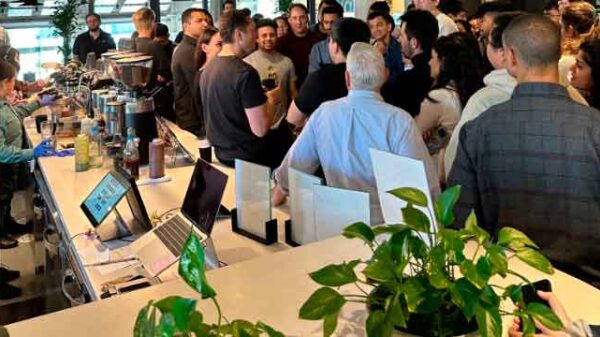 Elon Musk, Jeff Bezos, Mark Zuckerberg, Tim Cook y Jack Dorsey, las grandes batallas