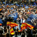 El liderazgo de Feijóo, Ayuso y Juanma lanza al PP diez puntos sobre el PSOE de Sánchez El liderazgo de Feijóo, Ayuso y Juanma lanza al PP diez puntos sobre el PSOE de Sánchez